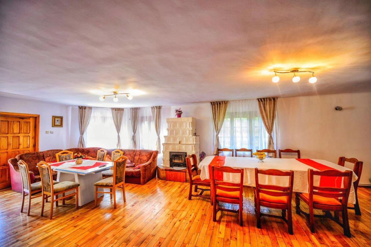 Amandra Chalet Sinaia Luaran gambar
