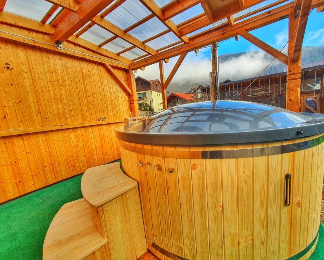 Amandra Chalet Sinaia Luaran gambar