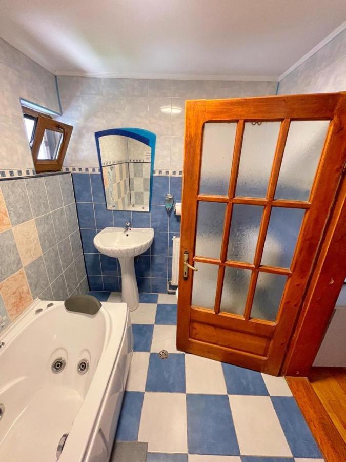Amandra Chalet Sinaia Luaran gambar