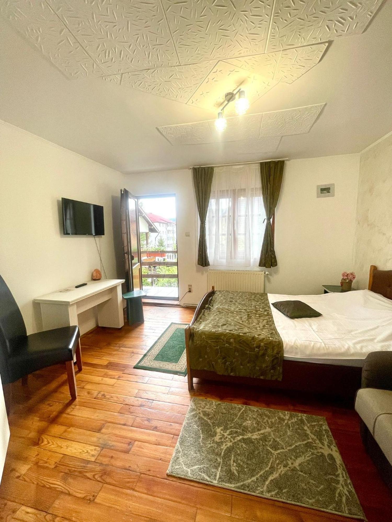 Amandra Chalet Hotel Sinaia Luaran gambar